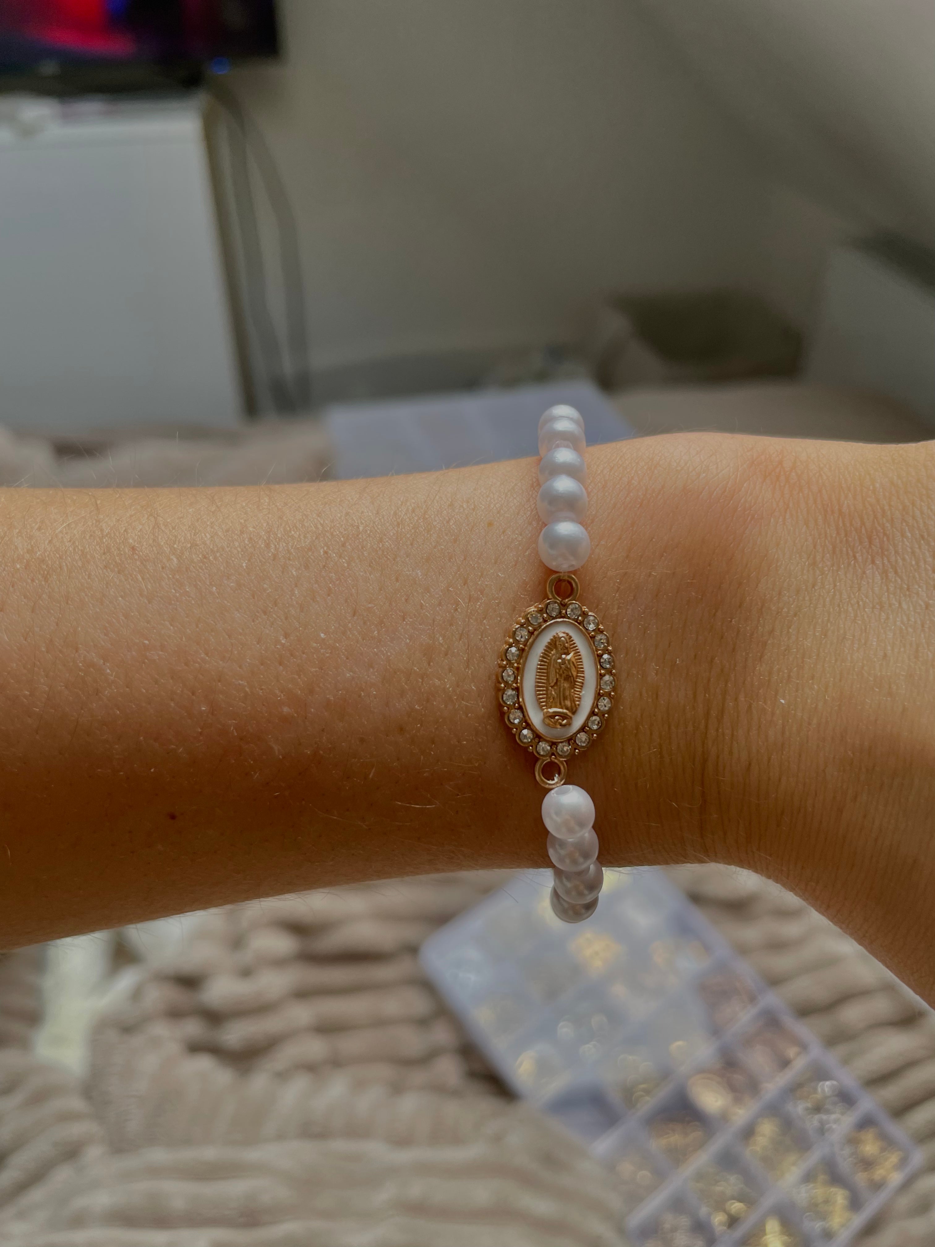 Perle blanche Marie